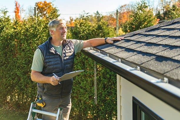 Professional Roof Leak Repair technician working in Kellogg, ID